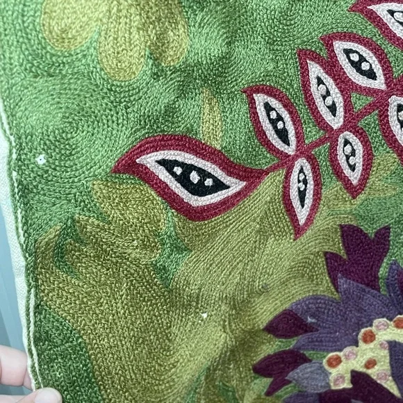 Crewel Embroidered Wool Wall Hanging or Rug- Floral Tapestry 2x3 made in India